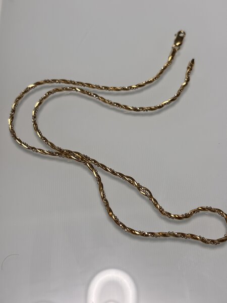 Lant 18 k, 8,56 g,